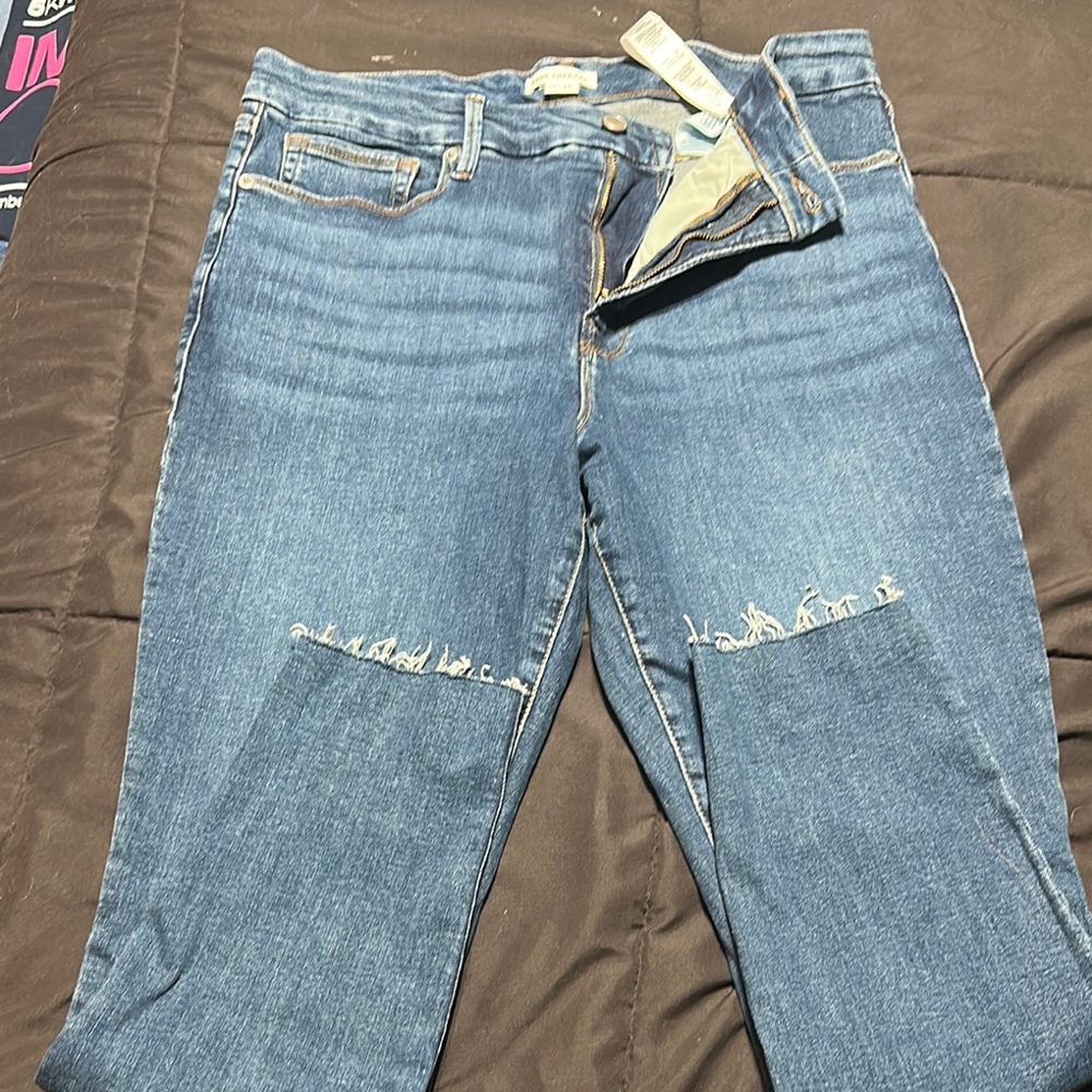 Good American Blue Skinny Jeans with Distressed Knees